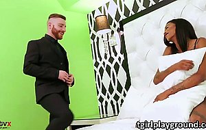 Cutie ts dazia humps her shedick to her sebastian ass