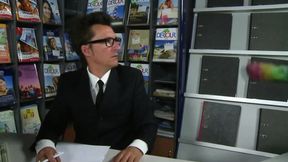 large assed brunette gets her tight pussy railed rough