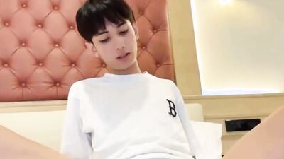 Asia Teen Boy Get fucked by an stranger in a Hotel