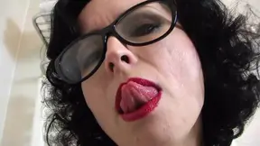 A Pervert in Glasses Goes Wild