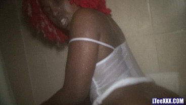 Big Booty Bugatti Bubbles gets some 4am dick from LT.