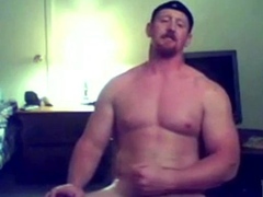 Ginger Muscle Stud Masturbates on Webcam