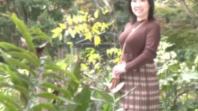 Yu Arai's First Time Caught On Camera - Married Woman Shoots Her Scene Live