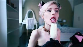 Hot kitty loves drinking milk - Amateur Solo Porn