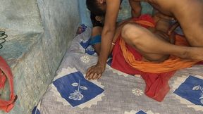 Village Bhabhi Wearing Red Saree Got Fucked by Bihari Boy