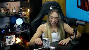 She showed her ass in detail in the middle of the Podcast &mdash;  do you fuck that ass hard? - Bianca Demarchi - Pápum no Barraco!