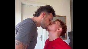 MEU VIZINHO NOVO ME VIU PELA JANELA E PERGUNTOU SE PODIA VIR METER @01foguinho pt01