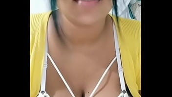 TETONA COLOCHA 2