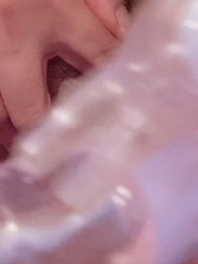 《初めての撮影》熟女が使い込んだ穴を披露します