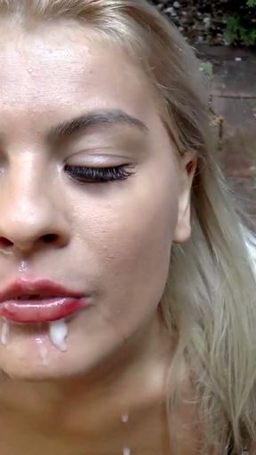 See hot MOM Jasmine Rouge giving her bf a deepthroat sucking   Clip 3