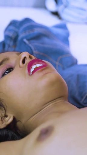 bete ne kiya apne budhe baap ke samne apni biwi ke sath sex or nikala uska dudh   Clip 3