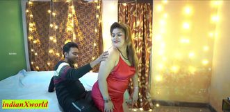 Office Boss fucking my Beautiful Girlfriend! Indian Boss Sex