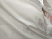 【女装】ピンクのブラが透ける