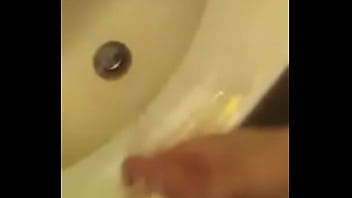 Teen nuts in sink