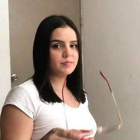 It makes me hot to see my stepbrother&#039;s cock, I suck it and then let him fuck my pussy - Porn in Spanish