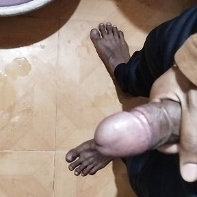 Desi boy cum in bathroom