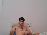 cazzo enorme carico di sperma mentre tu lo guardi dal tuo studio