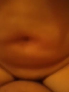 Curvy teen cheats on her boyfriend in homemade video