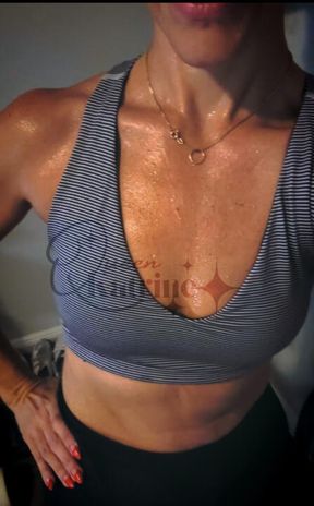 Muscle mommy’s post workout sweat fest- watch the sweat bead on my chest as I finish my workout