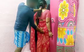 Desi Aunty Screams in Hurt While Having Anal Sex.