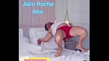 De cueca J&uacute_lio Rocha