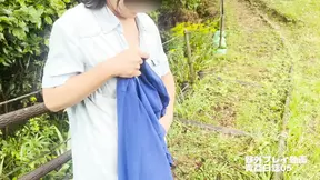 Naked Japanese wife gets caught playing dirty at the castle ruins