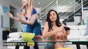 Gamer's Tits On Glass Roxie Sinner Hot