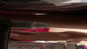 novinha esperou seu namorado ir trabalhar para dar para o seu amigo novinho escondido camera escondida