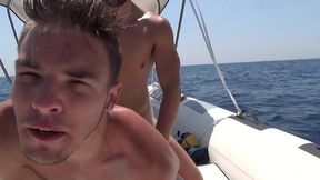 pillonage en d un petit cul serre et imberbe par la bite d un marin b. - lifeguard - scene 4