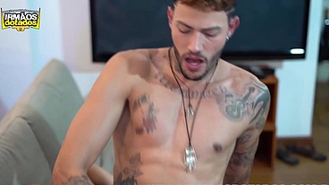 ACABANDO UMA TRETA COM SEXO