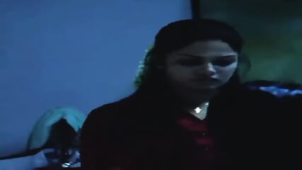 Tamil actress anuya bhagwat romance