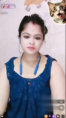 Unsatisfied bengali boudi showing boobs and pussy on live