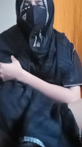 Spectacular moment from &quot;Hijab Queen Boyfriend Show Your Priya Cute Boobs Saudi Arabia Grils Full HD Video 11&quot;