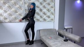 Smoking Fetish in Leather