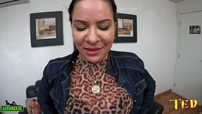 sem cortes thiara fox dando seu bucetao