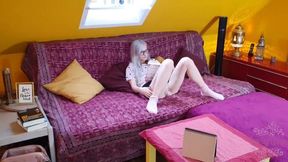 My First Time Anal !!! Dildo Penetration ! - LovlyLuna