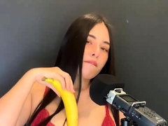 asmr wan sucking a banana videos leaked