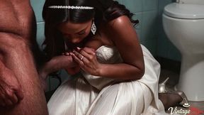 bride cheats on husband with his best friend in the toilet[ai]