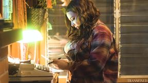 Transfixed - Cis Girl Natasha Nice Deepthroats Sexy Trans Woman Tori Easton