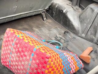 A Colombian peasant is picked up by a dude who undresses her bare in a pineapple plantation to screw her