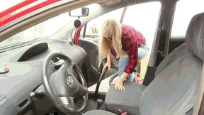 Stuck in a small car AVI (1920x1080) FHD