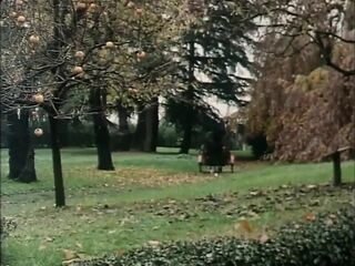 Snatch licking rimming in the castle