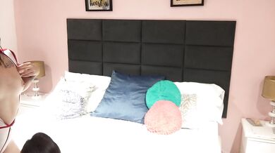 I fuck my neighbor's ass with my harness and she asks me for more