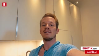 Gorgeous Candy Alexa knows how to make him nut! (GERMAN)