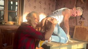 Caught in the trap of a sexy fallen grandfather and got off with a hard ass fucking with cum flowing out