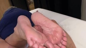 WRINKLED SOLES SOLEJOB - FULL HD