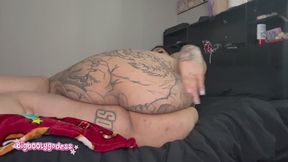 Goddess Bigb00tygodess' Explosive Crab Rangoon Cream Cheese Farts - 5 Min POV Sniffing Worship