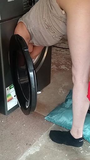 She got stuck in the tumble dryer.   Clip 1