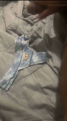 SOMEONE LEAVE PANTIES ON STAIRWAY FOR STRANGERS TO CUM ON THEM