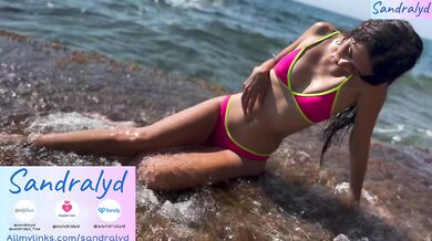 Mermaid solo with goosebumps and nipple play